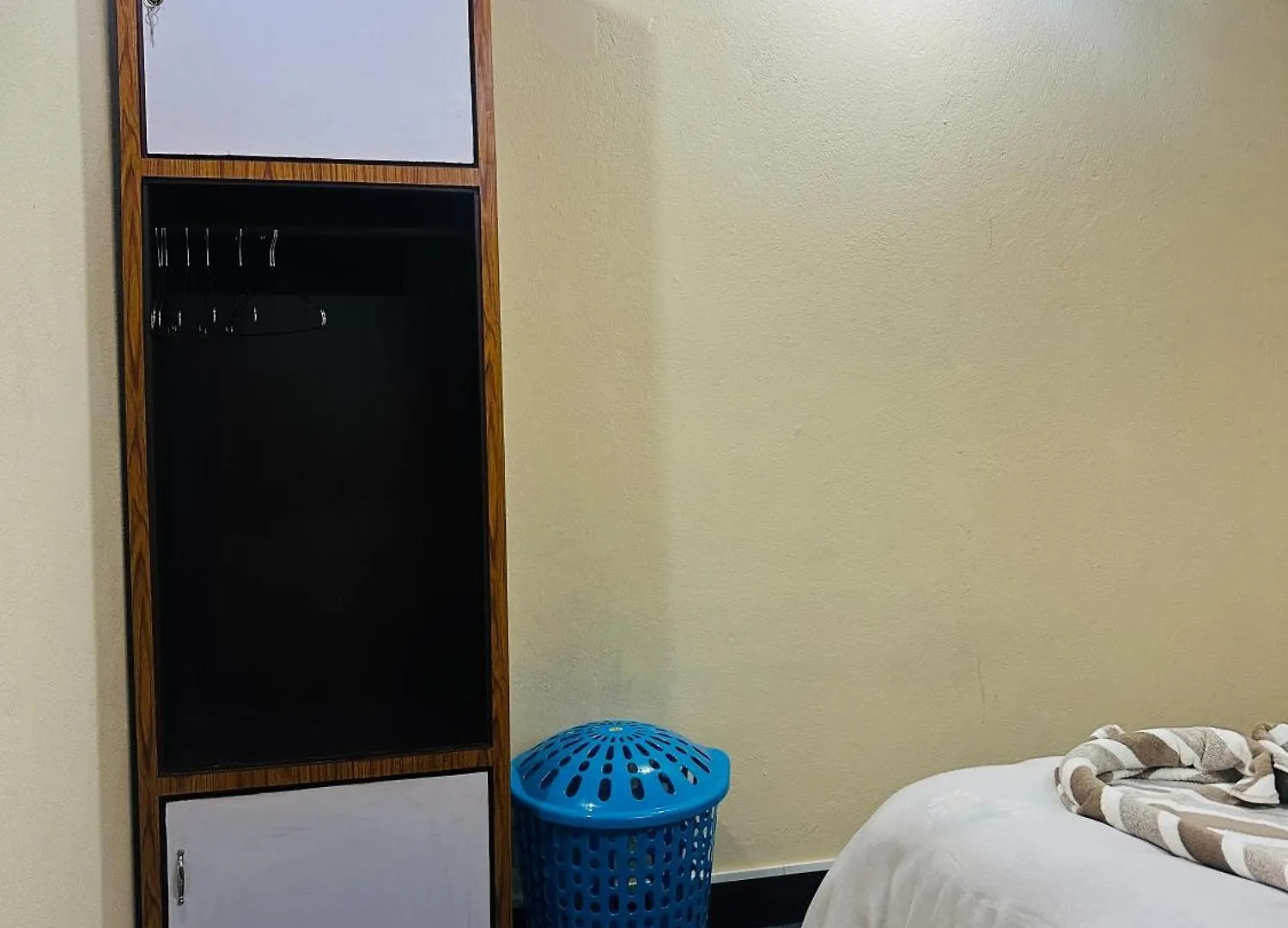 Lilen'S Tahara - Entire Apartment With Private Kitchen And Bathroom Kathmandu Nepal