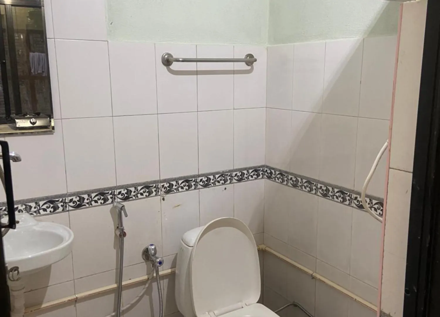 Lilen'S Tahara - Entire Apartment With Private Kitchen And Bathroom Katmandou